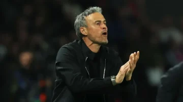 دفاع إنريكي.. مدرب باريس يساند دوناروما بعد خطأ كارثي أمام الجماهير الفرنسية